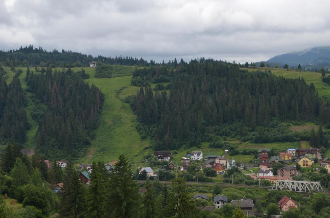 Апартаменты Біля лісу  Славское Экстерьер фото